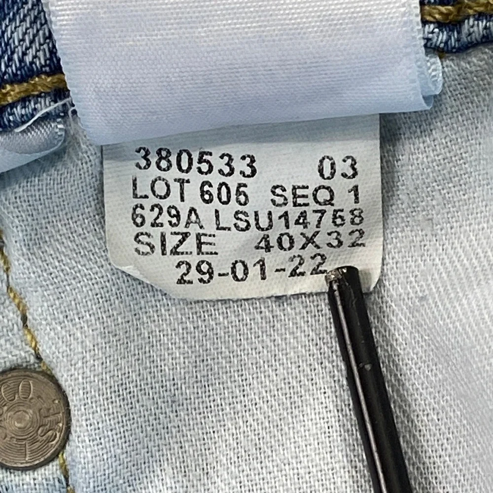 Levis levi 502